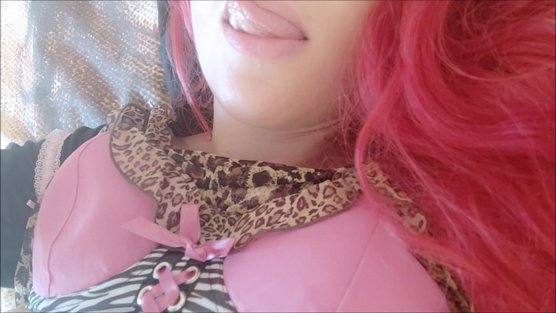 savannahamatoriale: La mia pancia gonfia incinta piena di aria e....