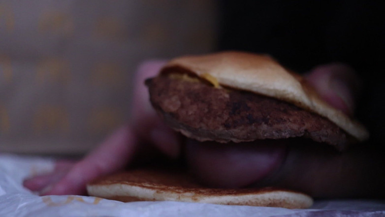 MGEc21: Fucking a Cheeseburger