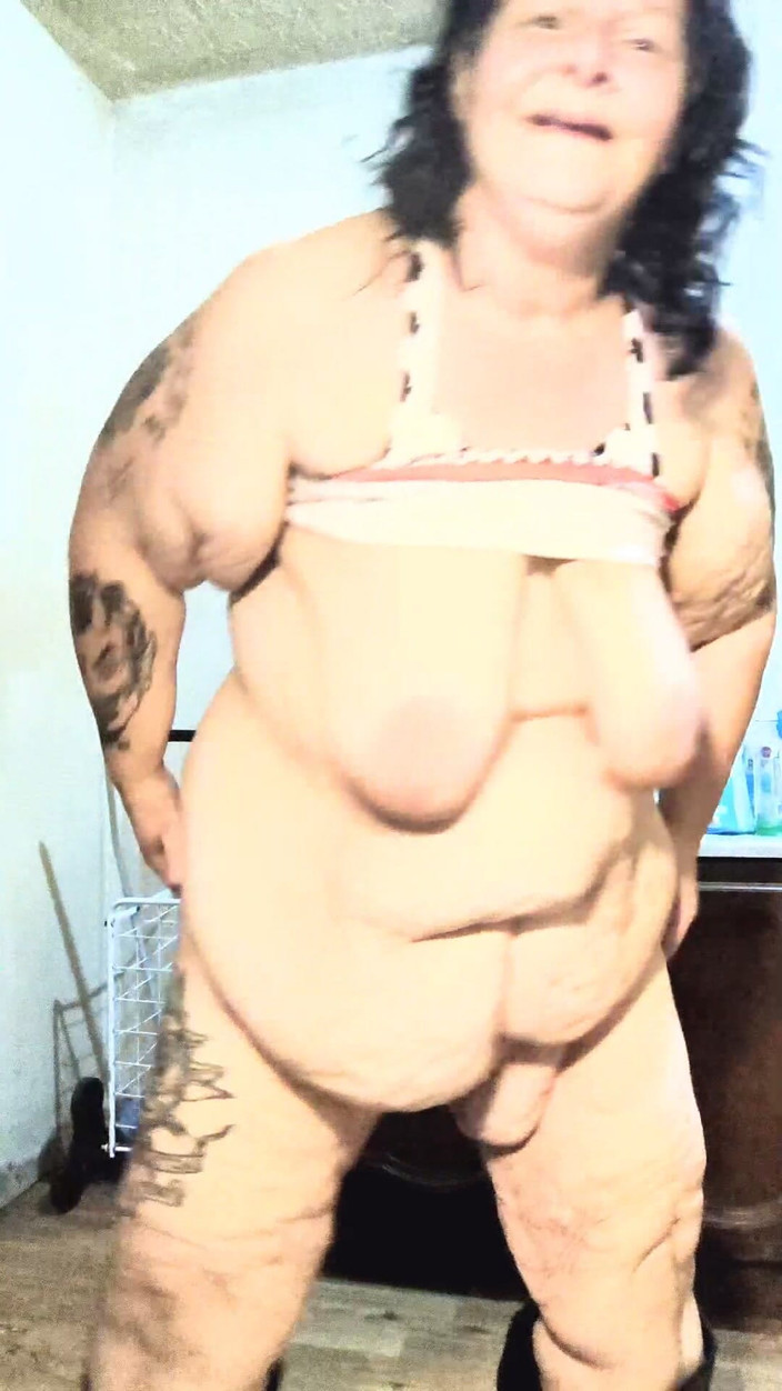 HerculesnVENUS: Přátelé ve dne, milenci noci šukají bez gumy