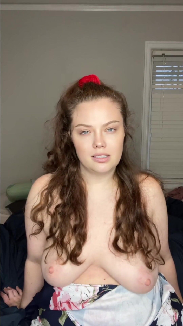 Dirtysecret: Sudut pandangan pertama ibu tiri membandingkan zakar besar ayah awak...