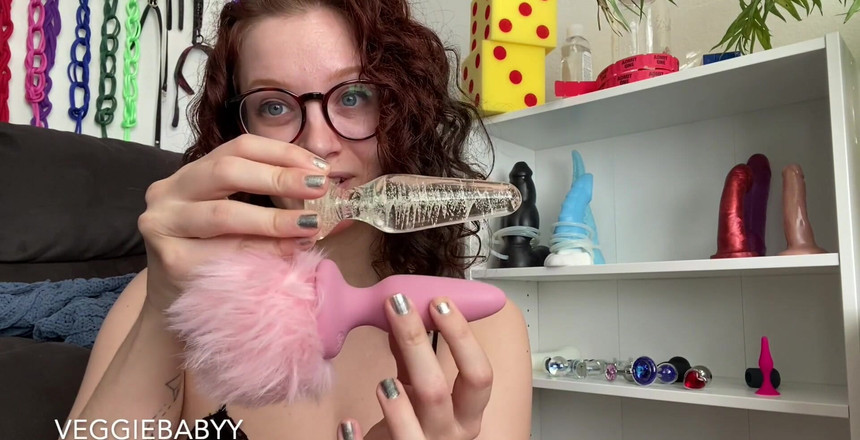 Veggiebabyy: 玩具谈话的第三集：屁股塞！