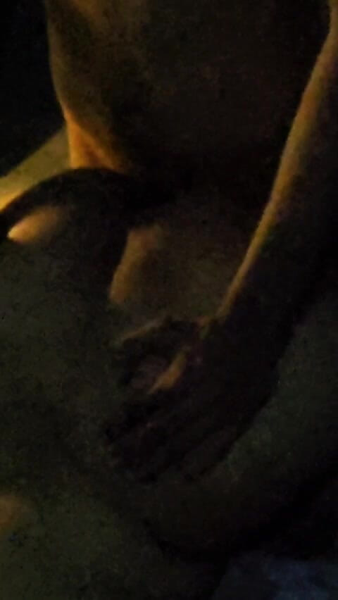 Creamy pussy: Prietenul meu divorțat vrea futai