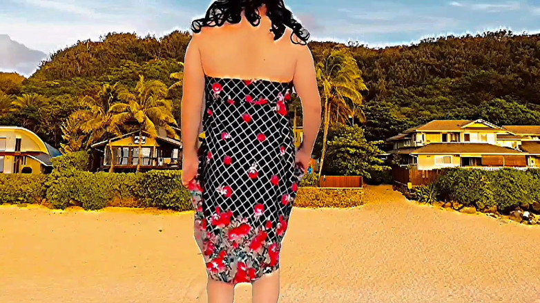 Kitty_Cross: Waria manis lagi asik joget sambil pakai lampu peri warna...