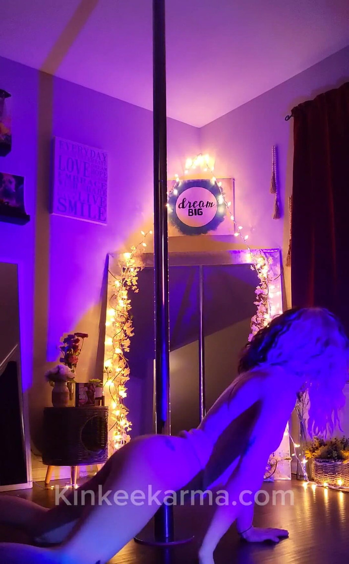 Kinkee Karma: Questo era un set di scena così sexy!! Non vedo...