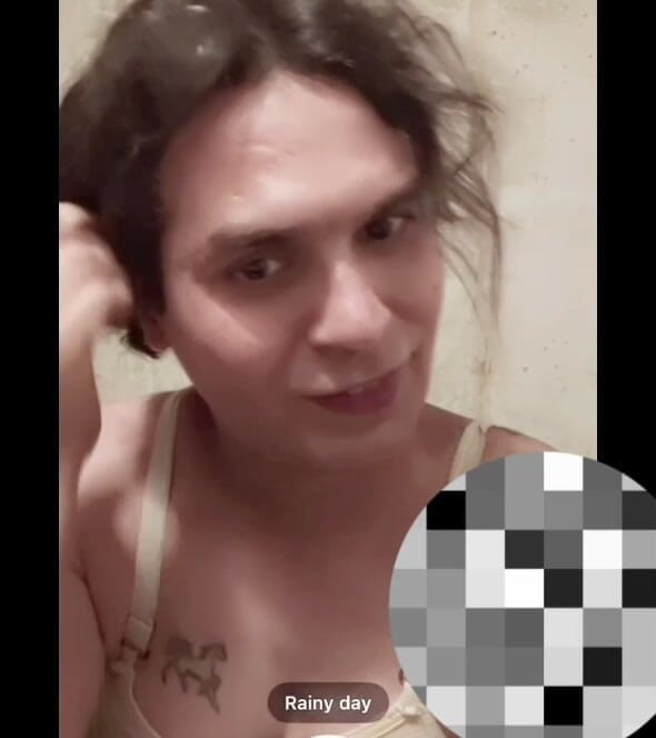 Apple00001: Topik itu mengenai lelaki sebenar