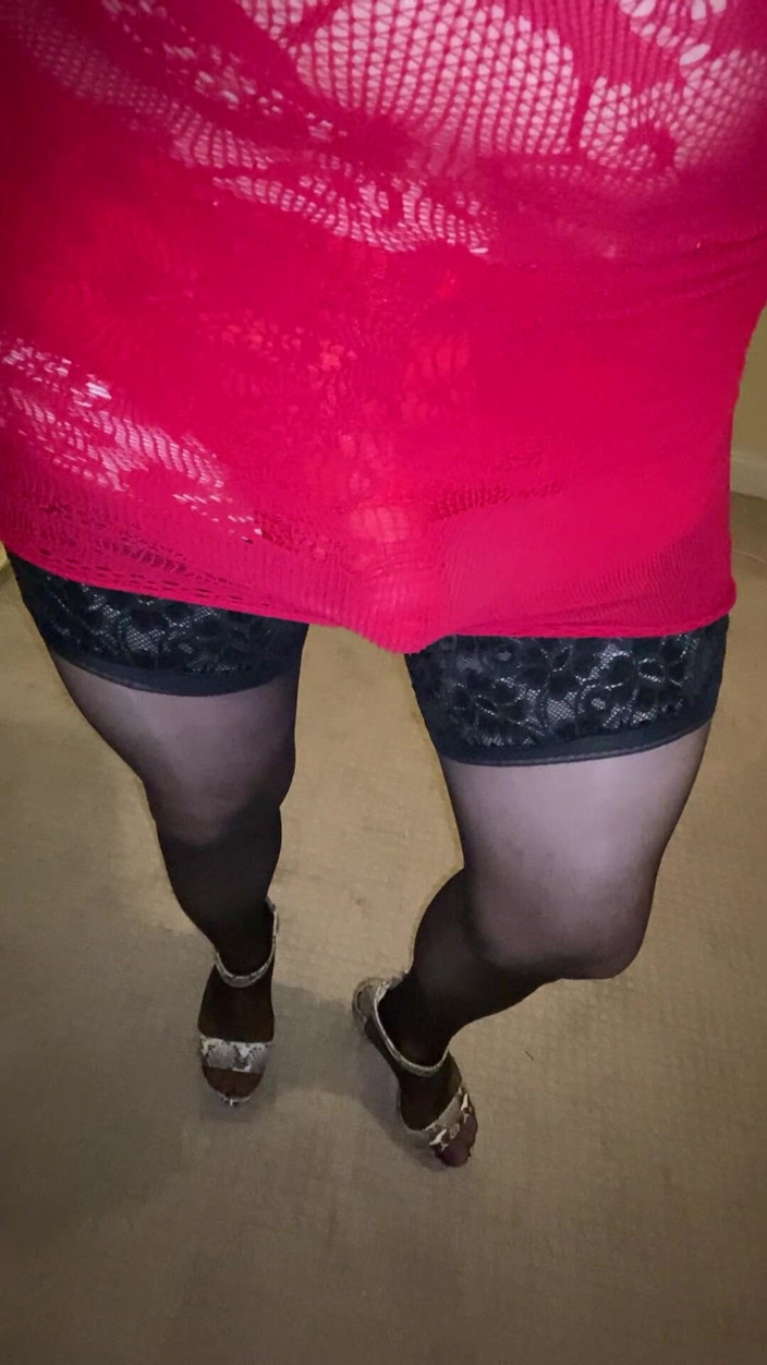 Madisoncd28428: クロスドレッサー・スラット・ウォーク・オブ・シェイム