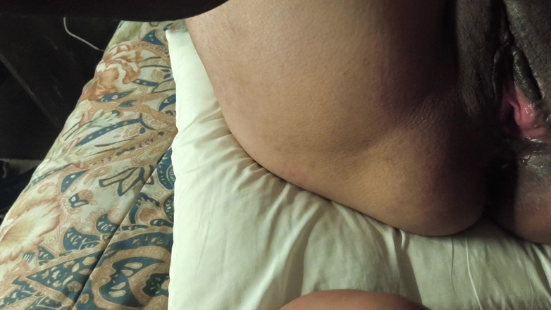 Moo DBOXXX: Saya berkongkek dengan ibu mertua saya sepanjang hari, dia melawat...