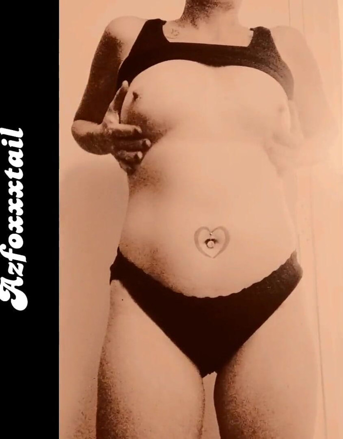 AzFoxxxTailPhelicia: Strip 1 - Blackpanties