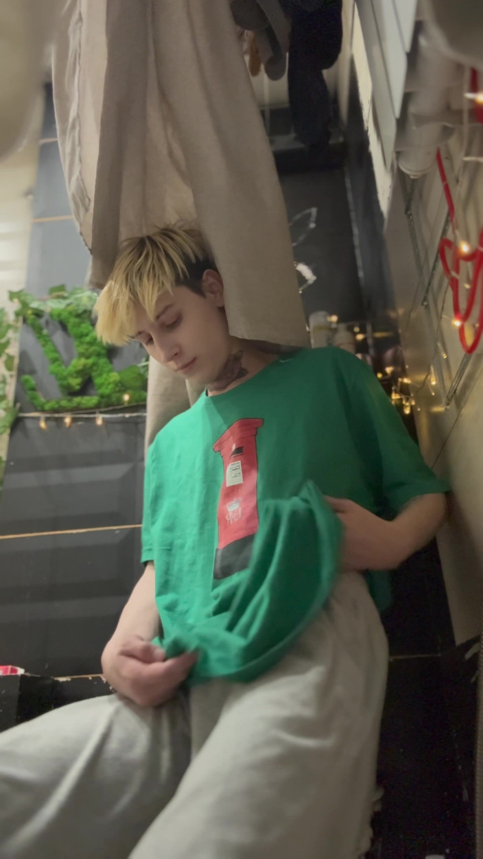 HotDogs studio: 白天娱乐-1