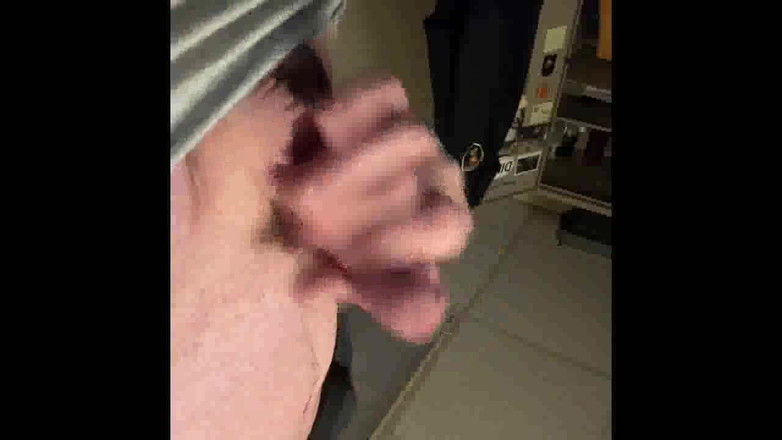 Tatted Daddy: Onani cumshot