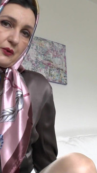 Today Is Your Headscarf Test! Satin Headscarves, Lady Victoria Valente