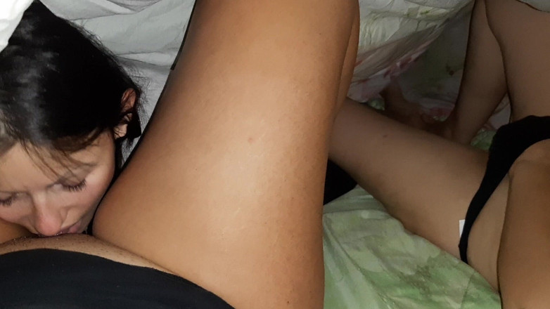 Lesbian-candys: I Looked Under the Blanket and There Was My Neighbor...