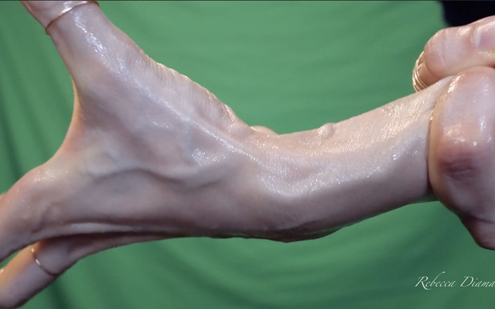 Rebecca Diamante: Velké žíly rukou Rebeccy Diamante