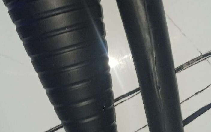 Boy7oy: Monster anální hračky uvnitř zadku hluboko až do stříkání Ant...