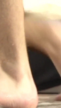 Video eksklusif tanpa kondom: seks kolam panas dengan hunk kacak dan lelaki miang seksi