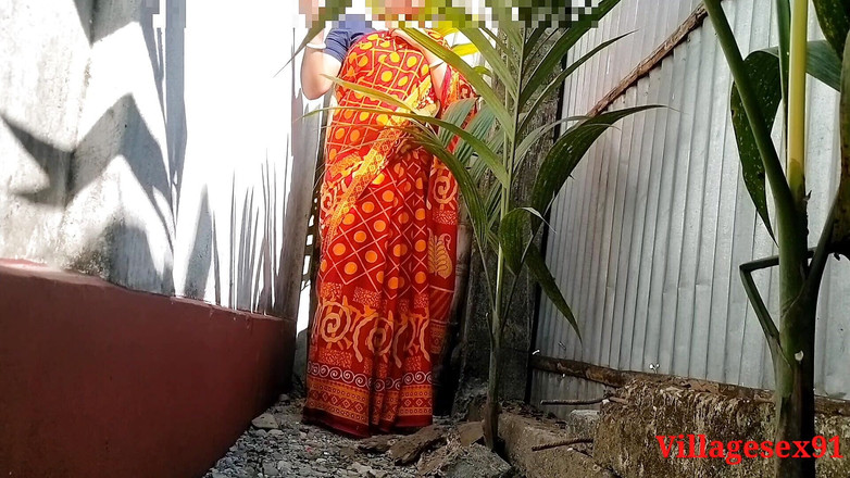 Villagesex91: Sonali має секс на відкритому повітрі жорстко