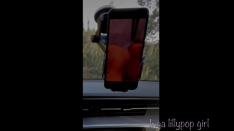 Inga lillypop girl: Melancap terbaik untuk ayah di dalam keretanya
