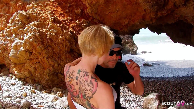 Full porn collection: Blonde skinny teen Sofia banged by stepdad on the beach