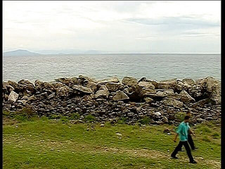 Boy Zone: Hunks ghairah mengongkek dan menghisap batang