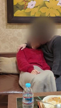 Bir randevuda borçlandım. Arzu hızlı bir şekilde devraldıkça her şeyi unutuyor