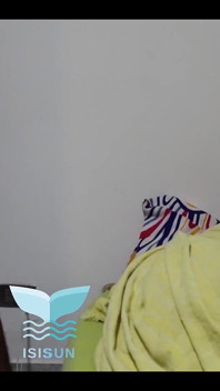 Nevlastní sestra mé přítelkyně mě svádí a já ji šukám, zatímco moje přítelkyně