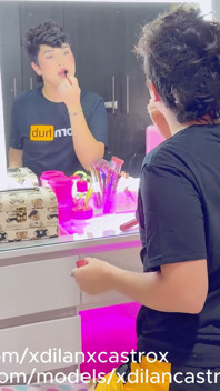 Video penuh Makan dubur Dilan Castro yang lazat tanpa penutup dan mengisinya dengan air mani saya