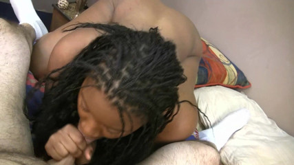 Black Desires: Eunique Сцена No 9214 - Извращенная милфа и тинки