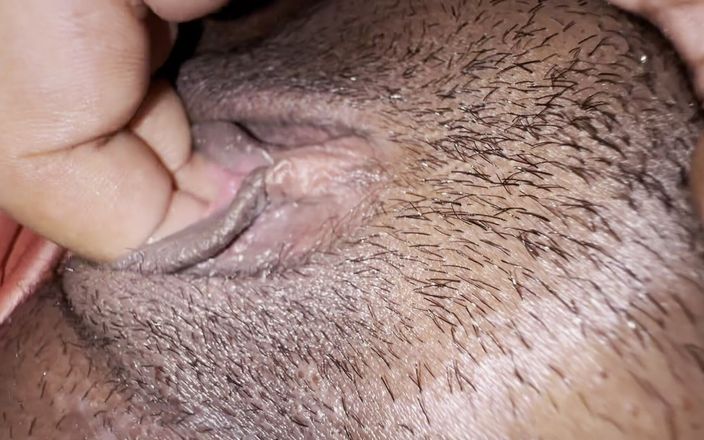 Aliasha12: Dì hàng xóm Mallu làm tình với cậu bé