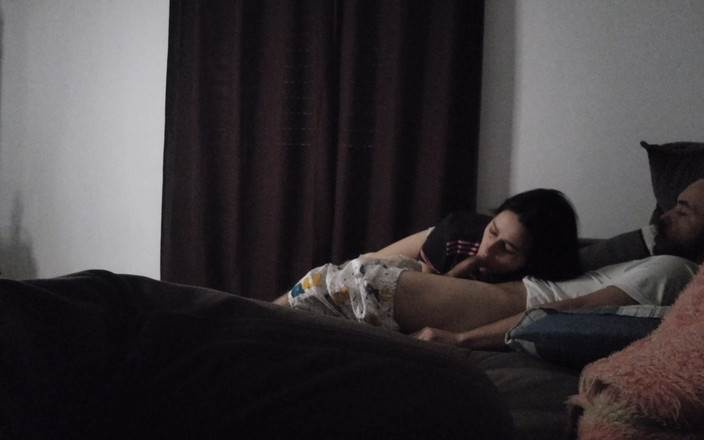 Kasallpimenta: Step Aunt Schemed so She Could Share the Couch with...