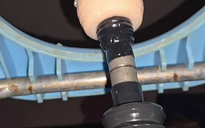 Stretch my hole and feed me cum: Squirting Dripping Wet Hole