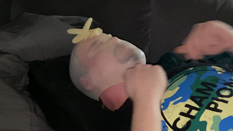 ButHoleDildoLover: My second breathplay - Dildo sucking 26x7cm dildo.