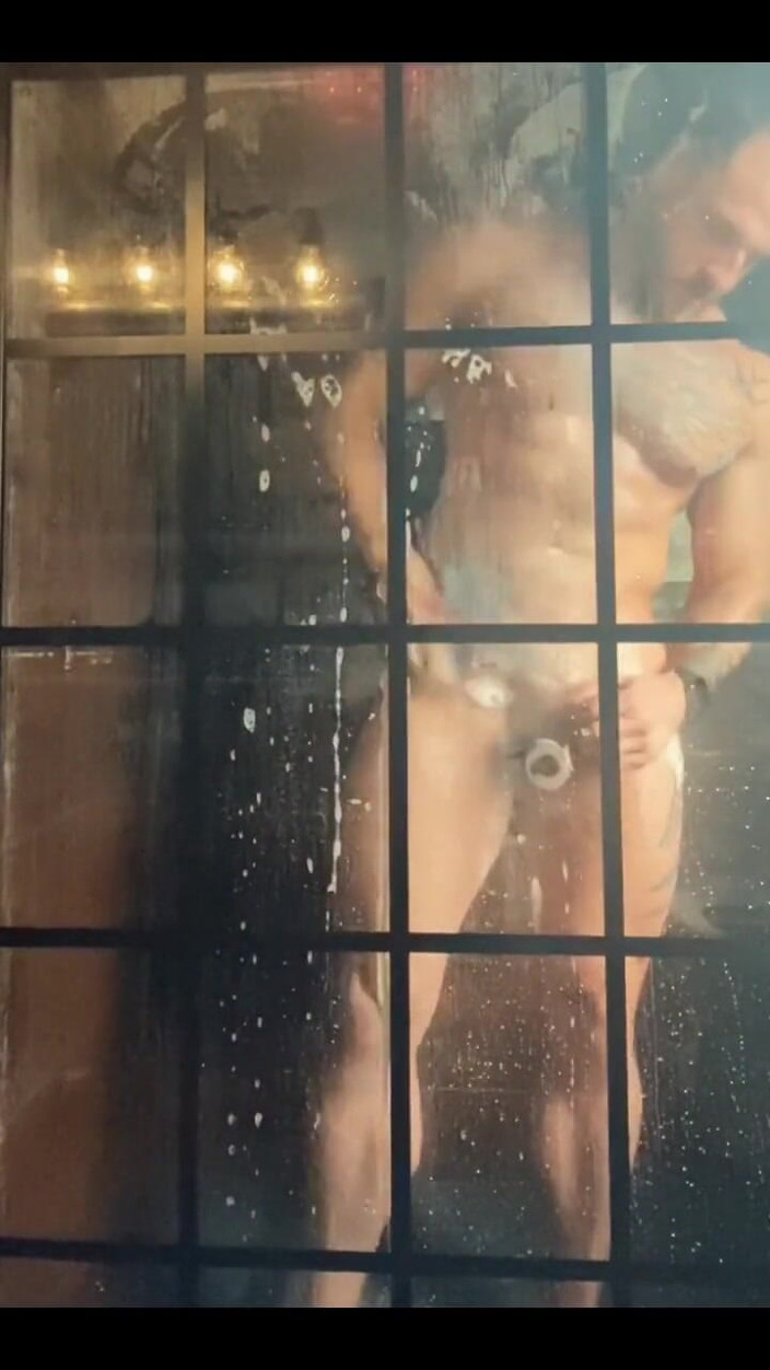 Leo Bayne: Ich fühle mich mit niedriger taste wie ein multimedia-meister