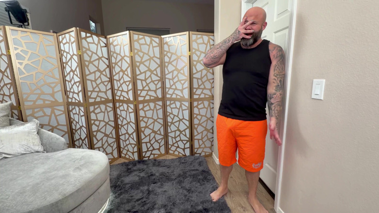 Bigdann82: Young Stepdaughter Caught Masterbating by Stepdad and Squirts All Over...