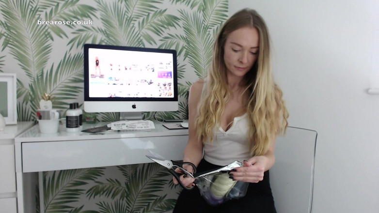 Brea Rose: Mainan naga nakal baruku