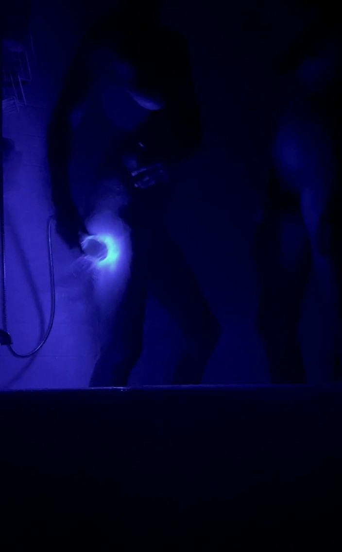 VibeWithMommy: Kepala pancuran ini telah membuat seks mandi benar-benar layak untuk...