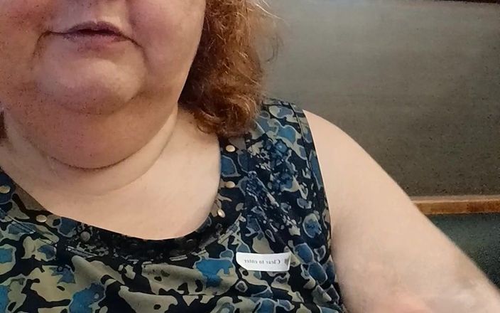 BBW nurse Vicki adventures with friends: Naleśniki borówki i Creme Yummy