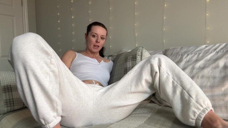 Nadia Foxx: Masturbating and Moaning! Sexy Fingering Orgasm!