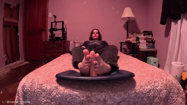 Mr Dimples: 我给我的假阳具足交