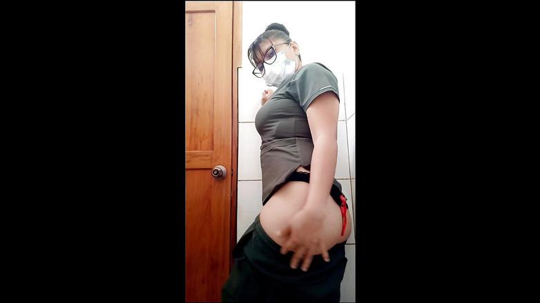 Martin13: ostatni nowy skandal !! brudna stara sprzątaczka robi domowe porno w...