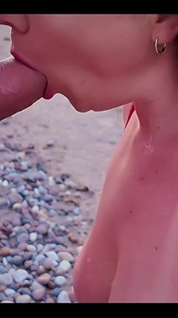 This Is What Happens When Your MILF Worships Your Cock at Dawn