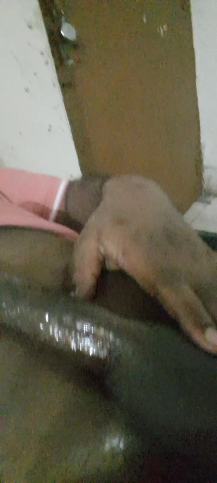 Xxxfune: Siapa Yang Suka Pesan Tanah Desi?