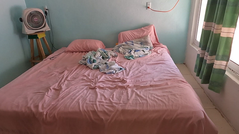 bekycarril: Мы трахаемся, пока нас обоих трахают батплагом