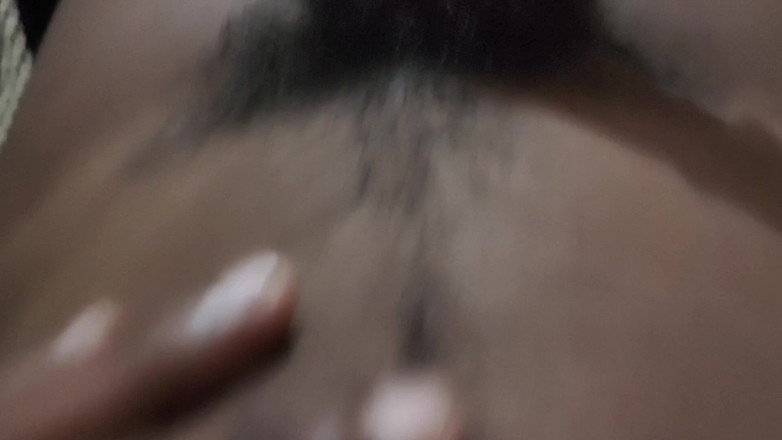 Raazshree: Masturbare cu încetinitorul!