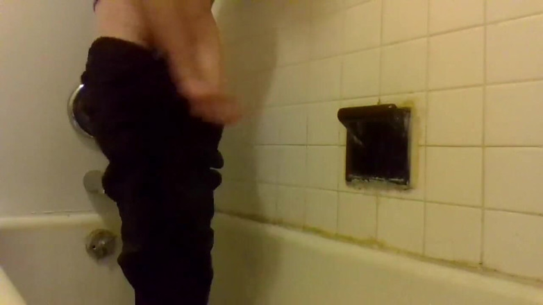 LilTaste: Stripping Buttnaked; Peeing in My Mouth &amp; on My Face, Titties...