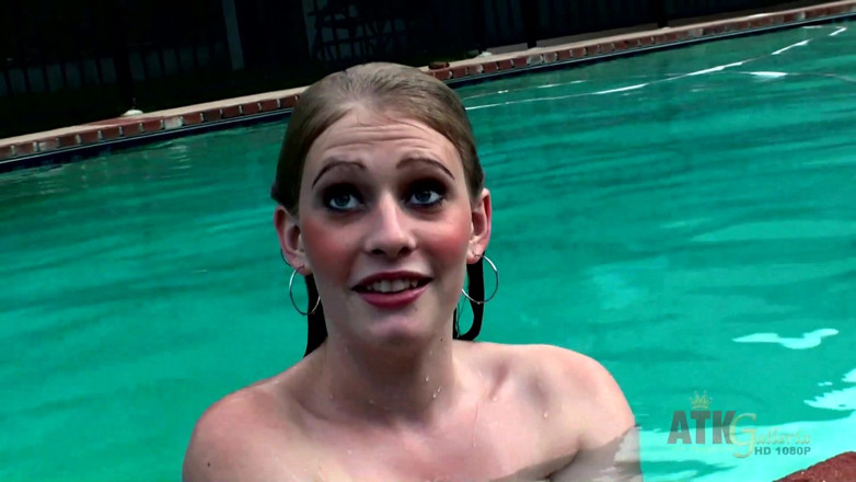 ATKIngdom Fans: Alli jumps into the pool naked while chatting