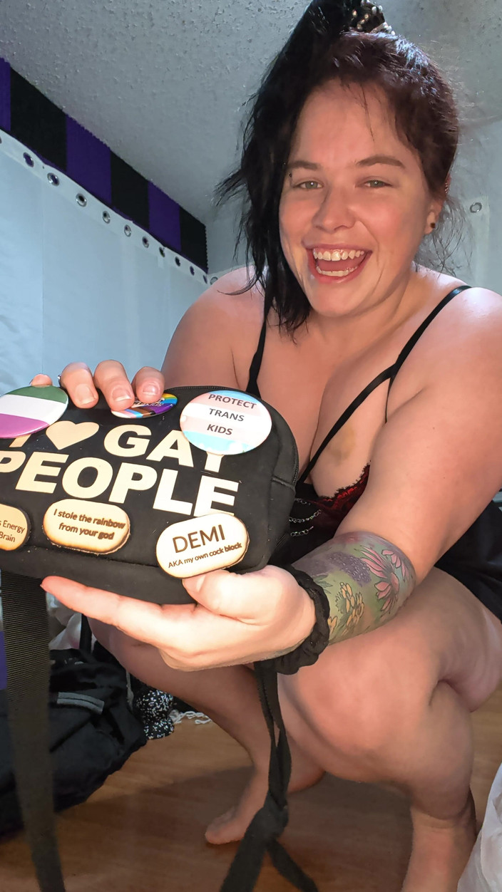 TheKinkyPwrLftr: Убирай мою комнату со мной, часть 2