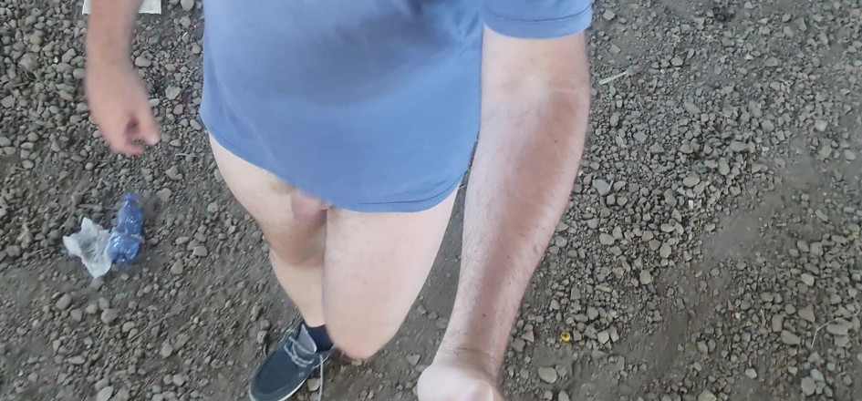 Mirko2589: Walking Naked