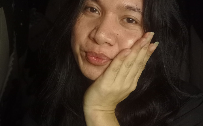 Reynaldo6: Sultry Tease Siaran Langsung Dewi Trans untuk Semua Ayah