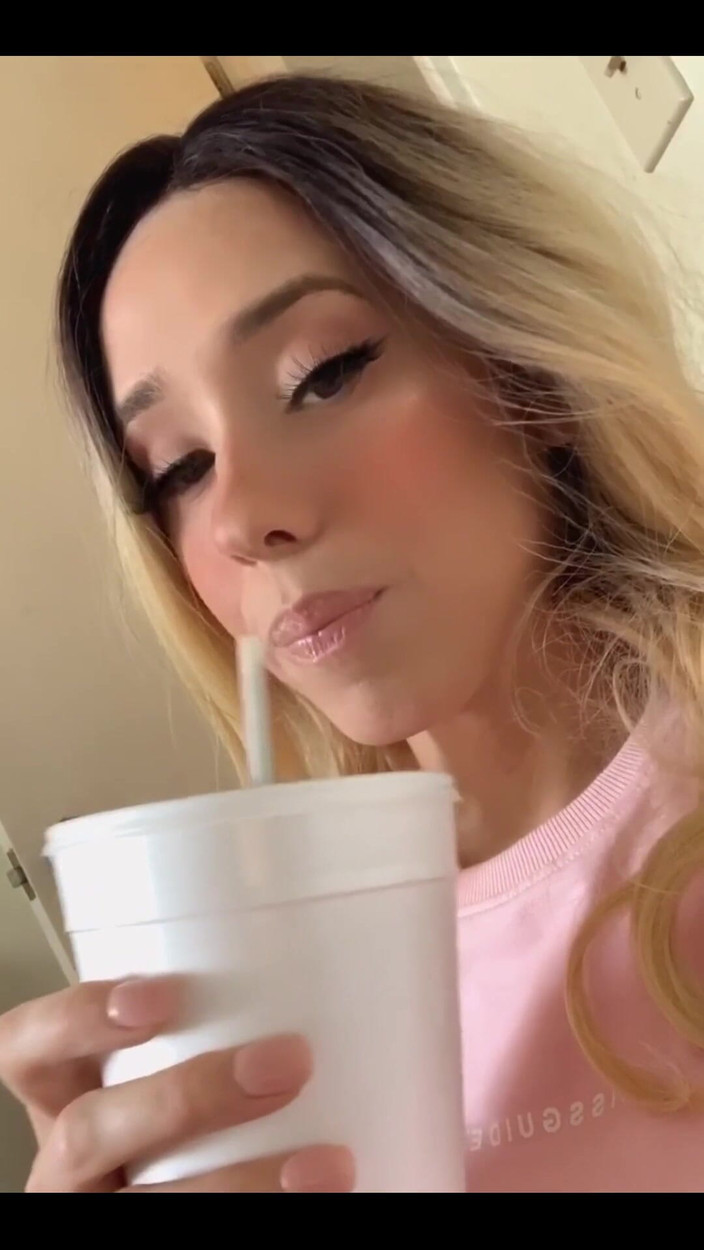 Tia Tizzianni Productions: Повернется ли это к тебе быть честным