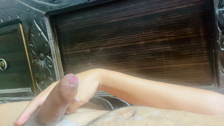 Ben Cummer: Mladý asijský chlapec stříká